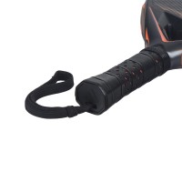 Pala Adidas Arrow ha colpito il controllo del carbonio 2026